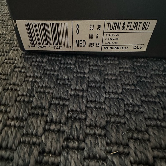 Kenneth Cole Wedge Olive Green Boot - Picture 5 of 6